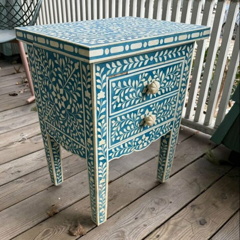 ‘Stooping NYC’: 17 Times People Left Treasures On The Curb For Others To Find