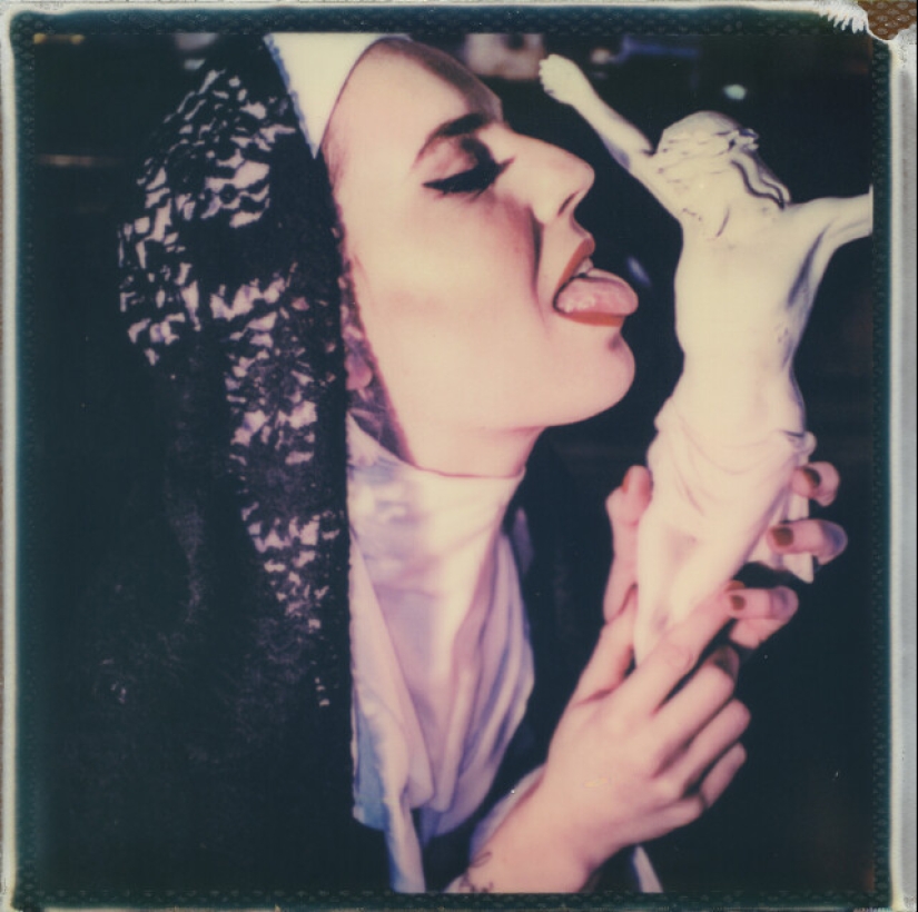 Strange stories of Belgian photographer Carmen De Vos