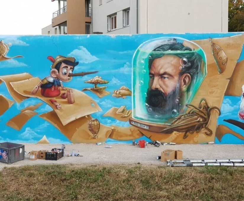 Street artist Tom Bragado Blanco and his stunning urban illusions