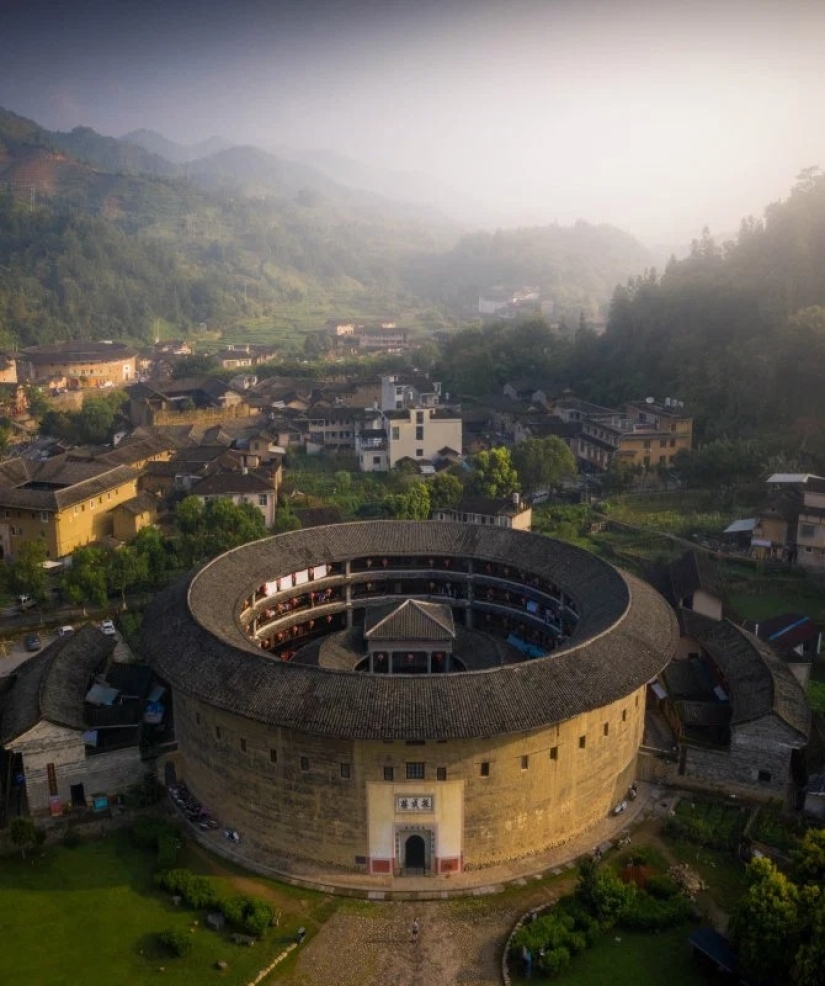 Stunning Asian architecture: from the medieval Japanese castles to skyscrapers Stunning Asian architecture: from the medieval Japanese castles to skyscrapers