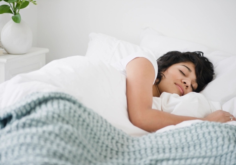 Sueño tranquilo: Tres consejos simples de expertos en sueño sobre cómo lidiar con los ronquidos