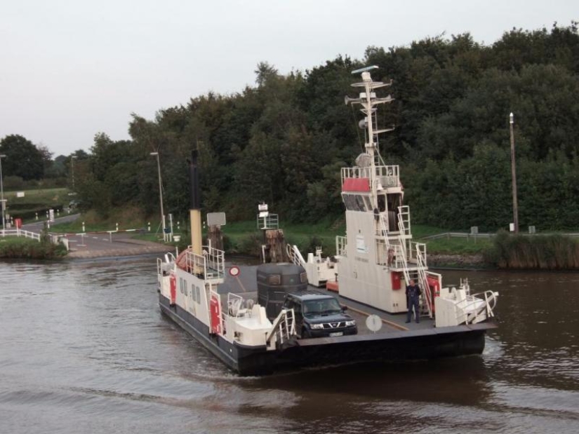 Suez and 4 other largest shipping channels Suez and 4 other largest shipping channels