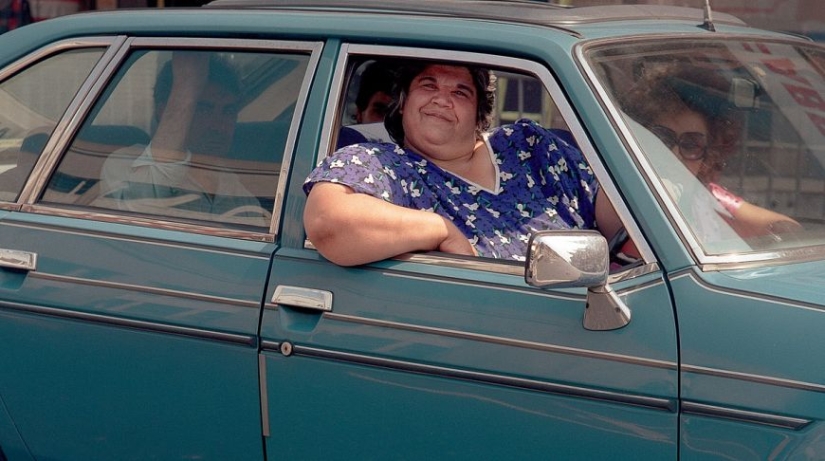 Summer traffic: photos of drivers in traffic jams on London roads of the 80s Summer traffic: photos of drivers in traffic jams on London roads of the 80s