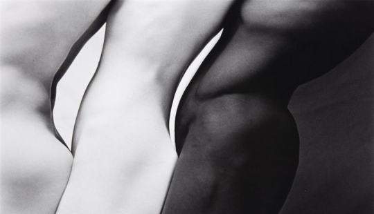Surreal nude from a Japanese photographer
