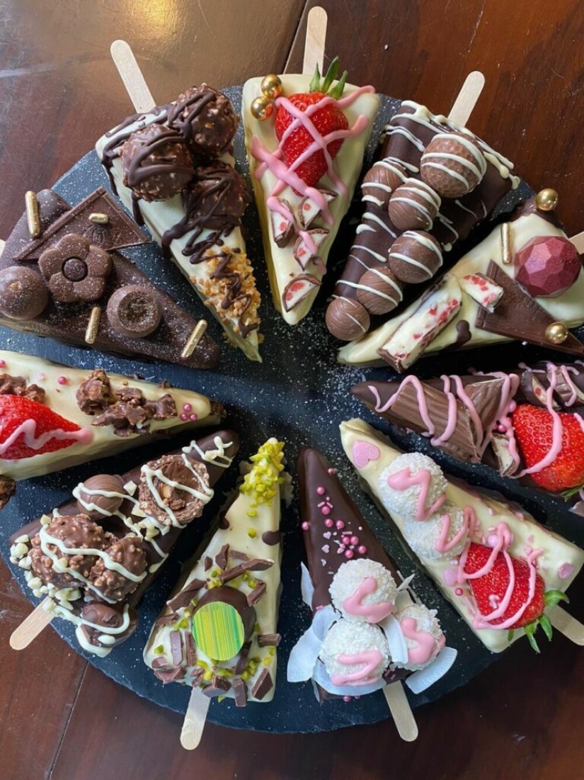 Sweet Temptation: 30 photos of amazing desserts from the r/DessertPorn community