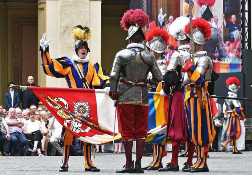 Swiss Armed Forces — why does a country need an army that is not fighting Swiss Armed Forces — why does a country need an army that is not fighting