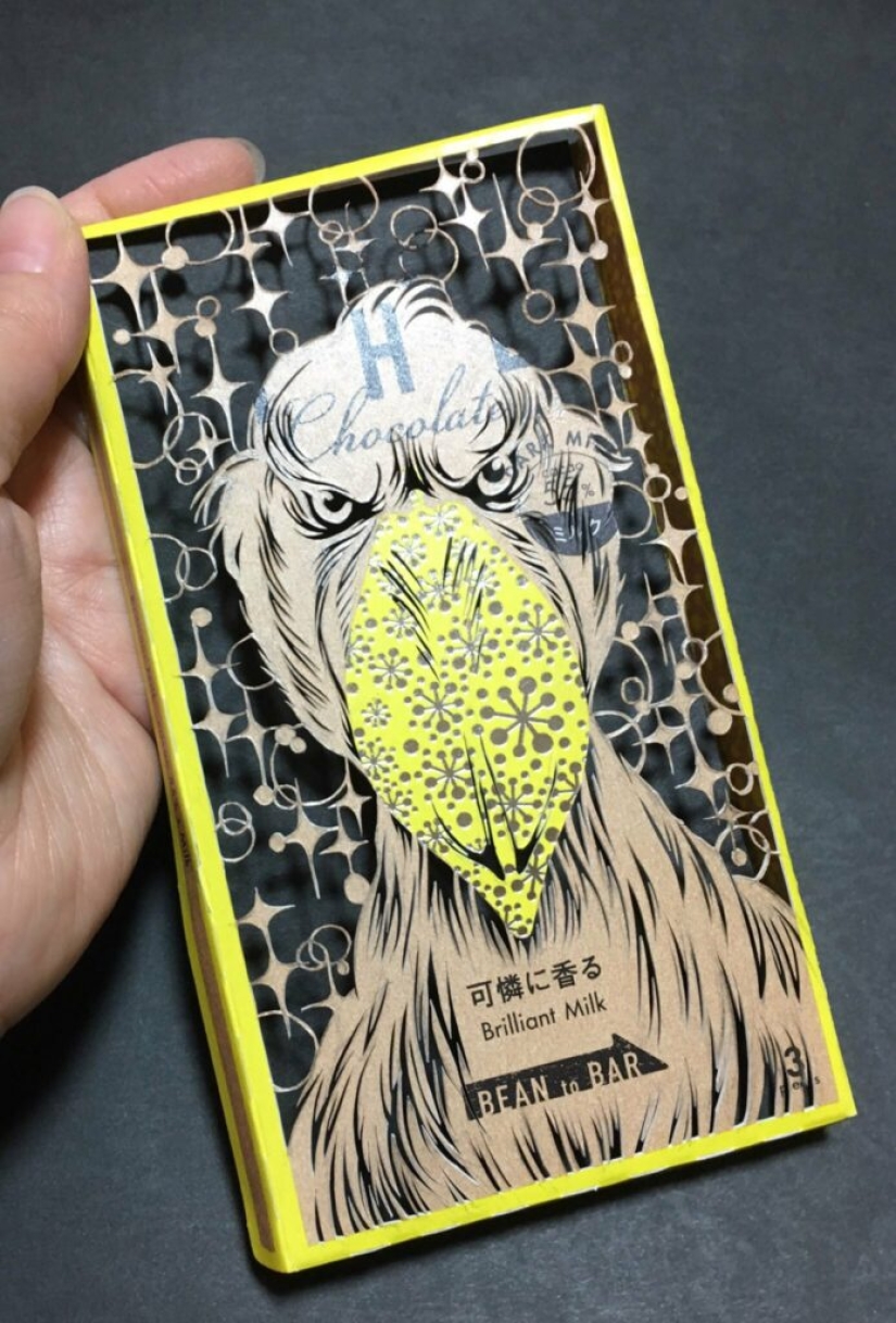 Talla de papel de filigrana de la artista japonesa Rika Fukuda