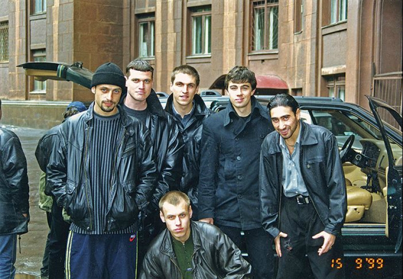 "Terrible sweater! We need to act in it»: how the films "Brother" and "Brother 2" were created»