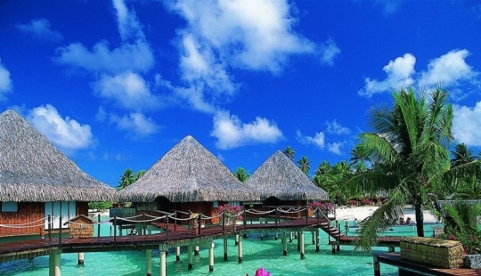 The 10 most beautiful natural pools in the world The 10 most beautiful natural pools in the world