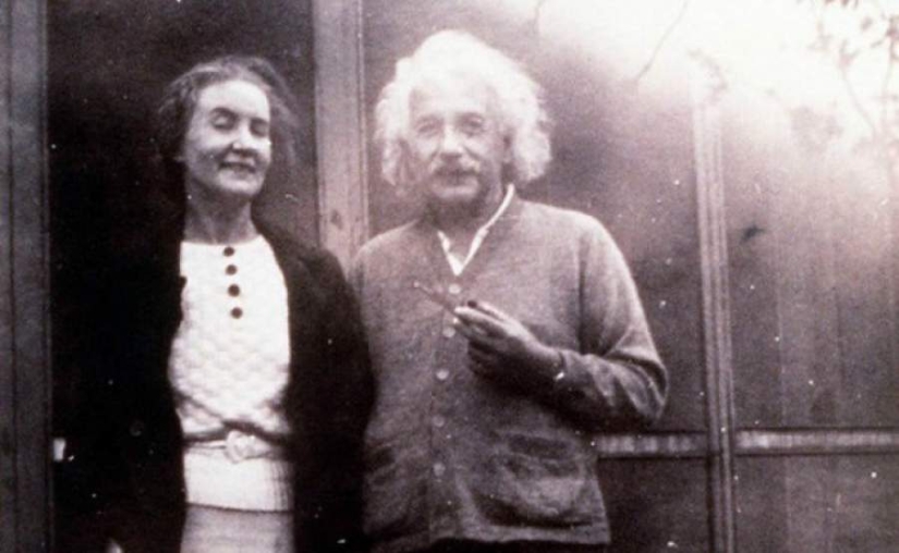 The 14 Most Beautiful Female Intelligence Officers in History