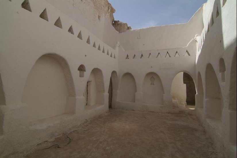The amazing city of Ghadames on the edge of the desert