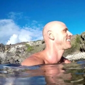 The amazing family life of the "bald from Brazzers" The amazing family life of the "bald from Brazzers"