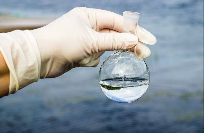 The anomalous Lake Fundudzi is the pearl of South Africa, the water from which cannot be taken away The anomalous Lake Fundudzi is the pearl of South Africa, the water from which cannot be taken away