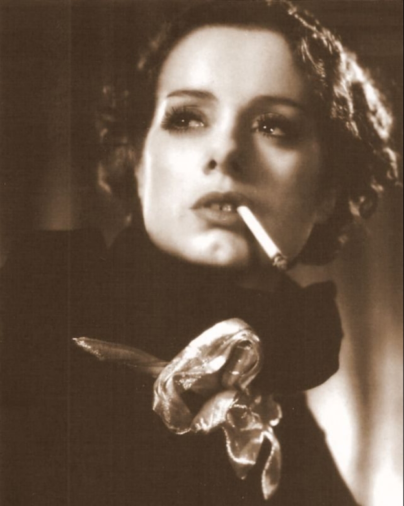 The bride of Frankenstein: the inimitable Elsa Lanchester The bride of Frankenstein: the inimitable Elsa Lanchester