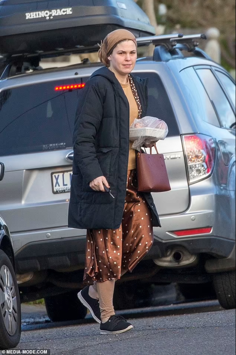 The Cancer That Wasn't There: The Story of Belle Gibson, Australia's Most Brazen Blogger