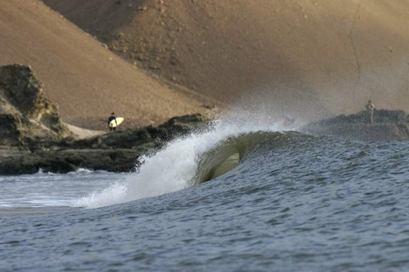 The Chicama wave is the longest wave in the world that is protected by law. The Chicama wave is the longest wave in the world that is protected by law.