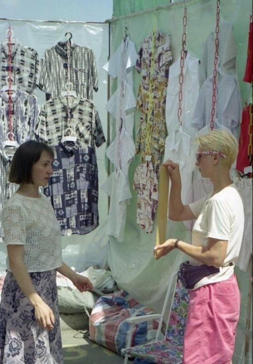 The coolest girl of the ' 90s: a bit of nostalgia for bygone era