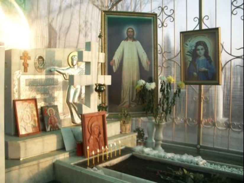 The cult of "Saint Slavik", or How a simple schoolboy was almost canonized