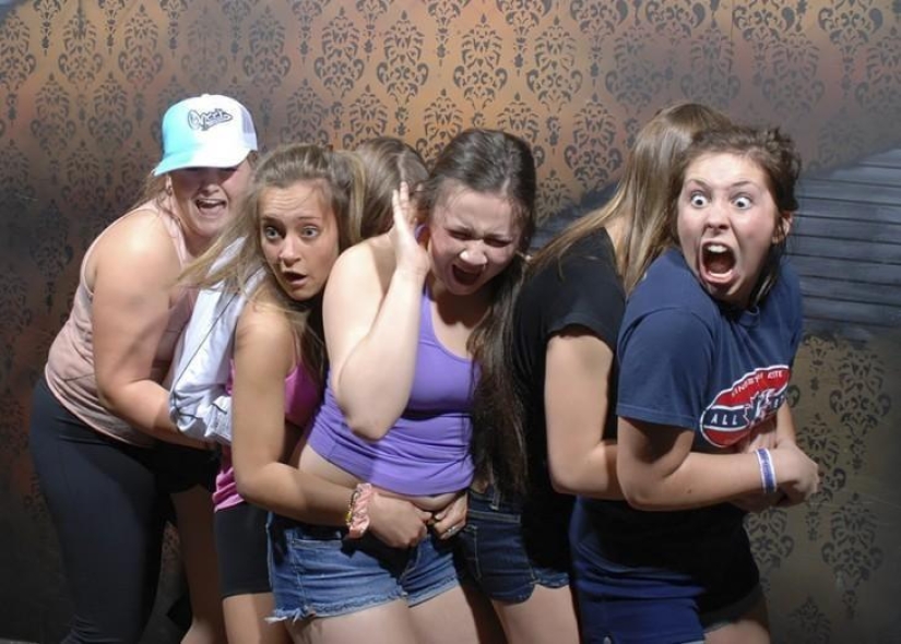The "fear Factory" in Niagara Falls, or What is the "train of horror"