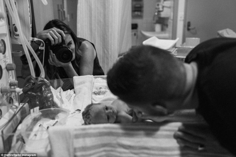 The First "Hello": A Photo Project About the First Meeting of a Mother and Baby The First "Hello": A Photo Project About the First Meeting of a Mother and Baby