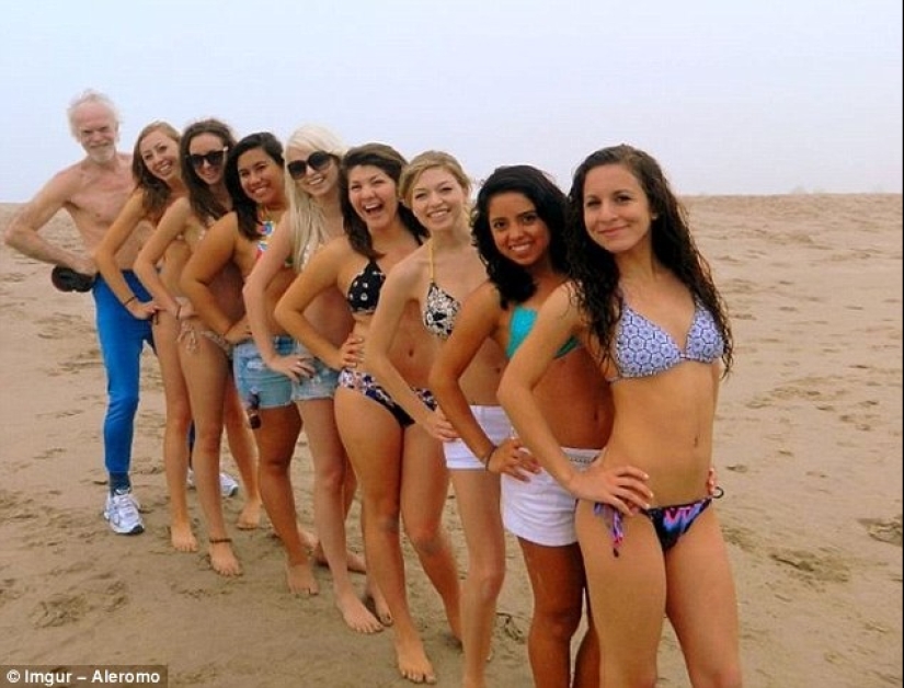 The funniest photobombs in vacation pictures