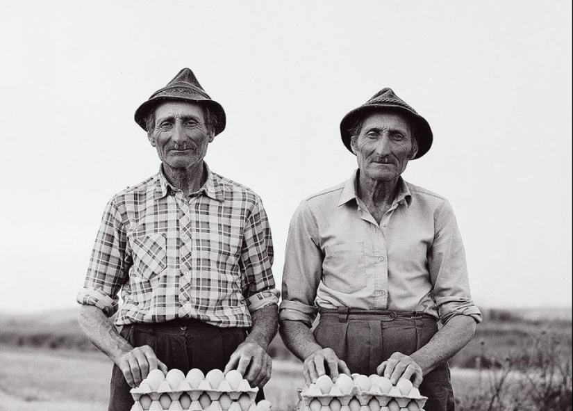 The Gemini project of the Hungarian photographer jános Stechovice The Gemini project of the Hungarian photographer jános Stechovice