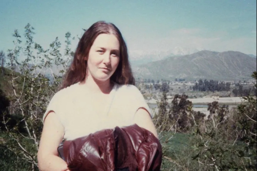 The Girl in the Box: The Story of Colleen Stan, Who Lived in a Maniac&#39;s House for 7 Years