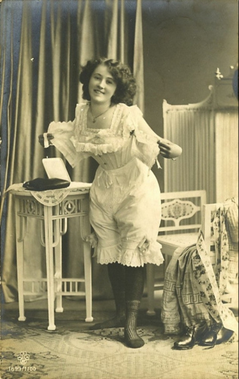 The history of women&#39;s pantaloons: from modesty to fashionable rebellion