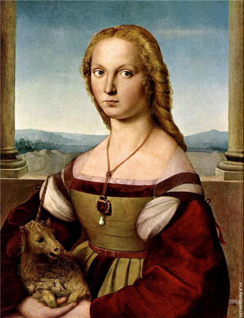 The history of women's cleavage: from police control, to complete permissiveness