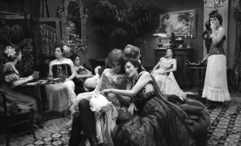 The Jewish cartel "Zvi Migdal" — a cynical pimps in bales