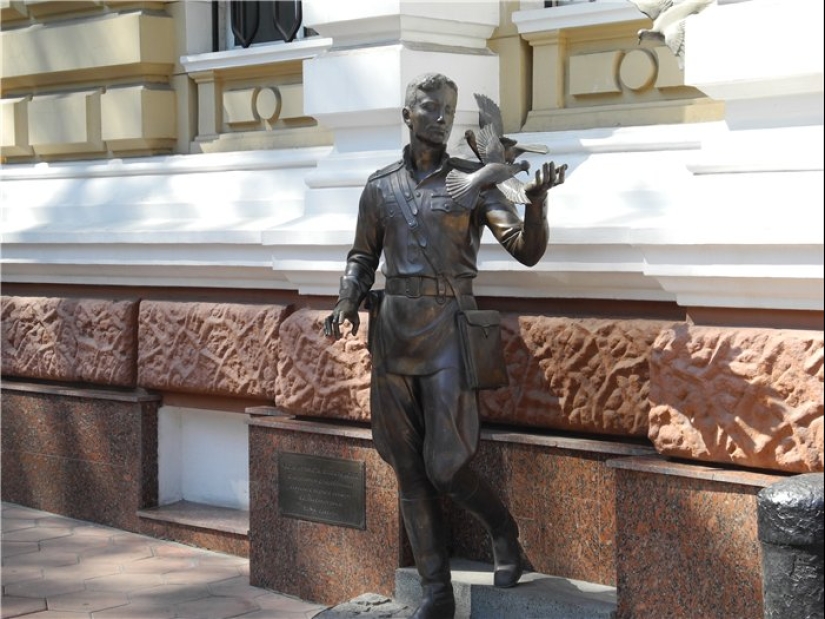 The Jewish wolfhound David Kurland is a real prototype of the Gotsman from the TV series "Liquidation"