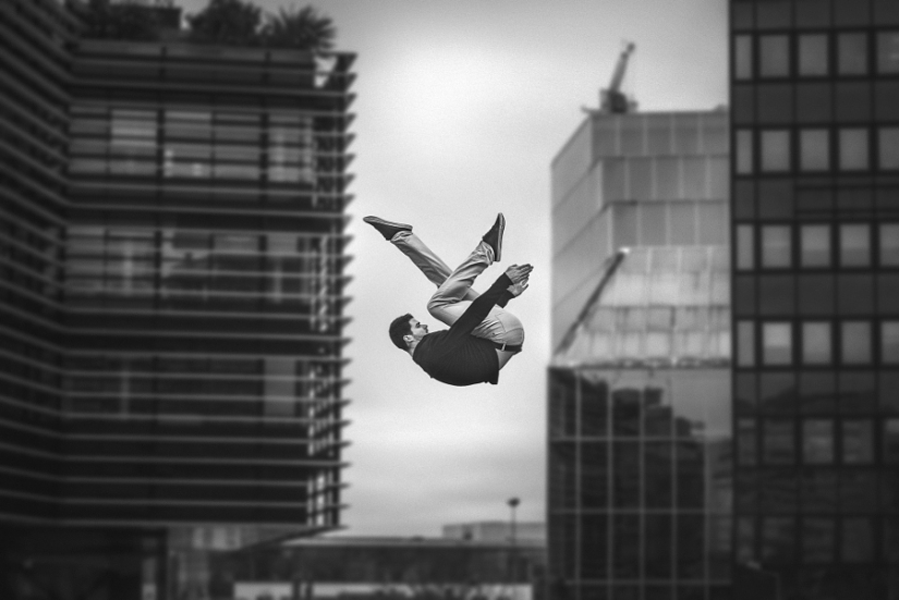The magic of dancing with the metropolis: a magnificent series of photos of gymnasts and dancers from Dimitri Rulland The magic of dancing with the metropolis: a magnificent series of photos of gymnasts and dancers from Dimitri Rulland