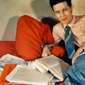 The male harem of Simone de Beauvoir: three men in the life of the founder of feminism The male harem of Simone de Beauvoir: three men in the life of the founder of feminism
