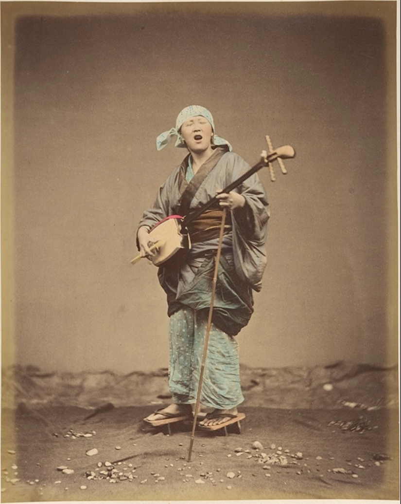The Metropolitan Museum of digitized and posted in the open access 400 thousand exhibits