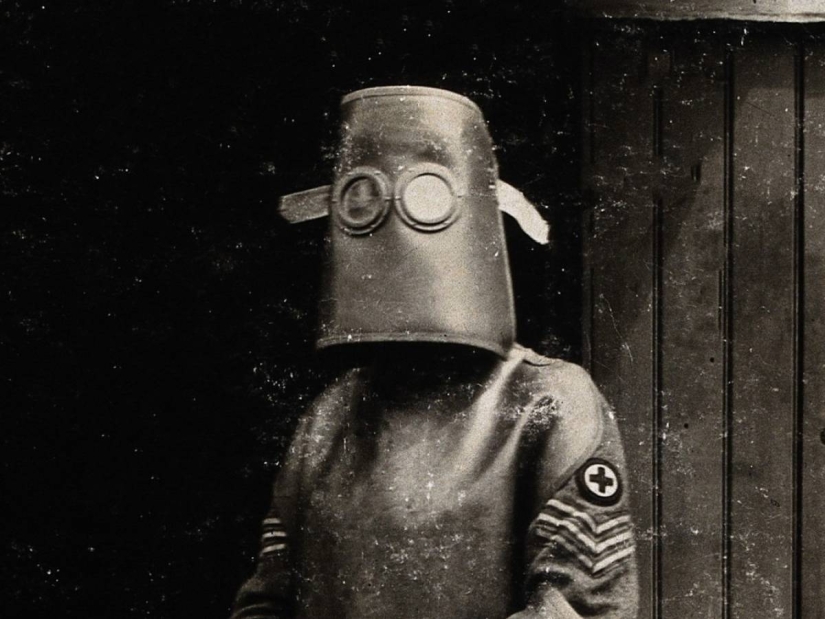 The most frightening, unusual and sinister uniform in history