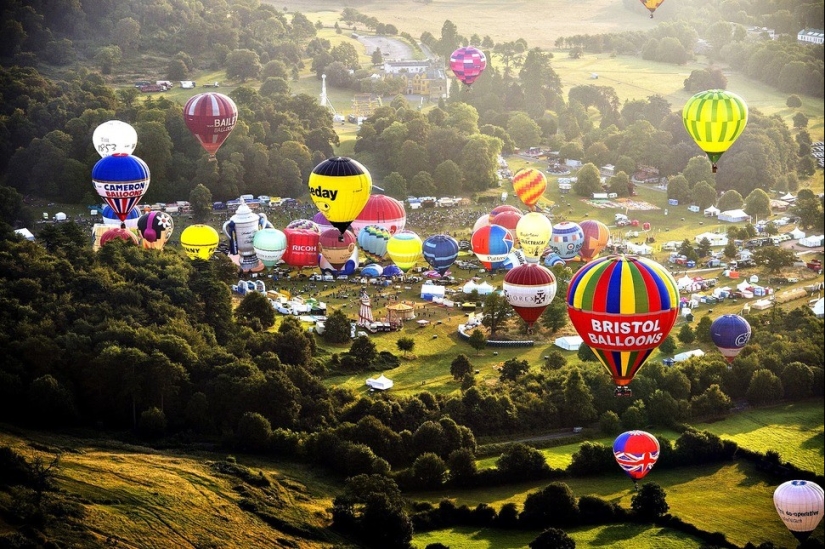 The most spectacular balloon festivals