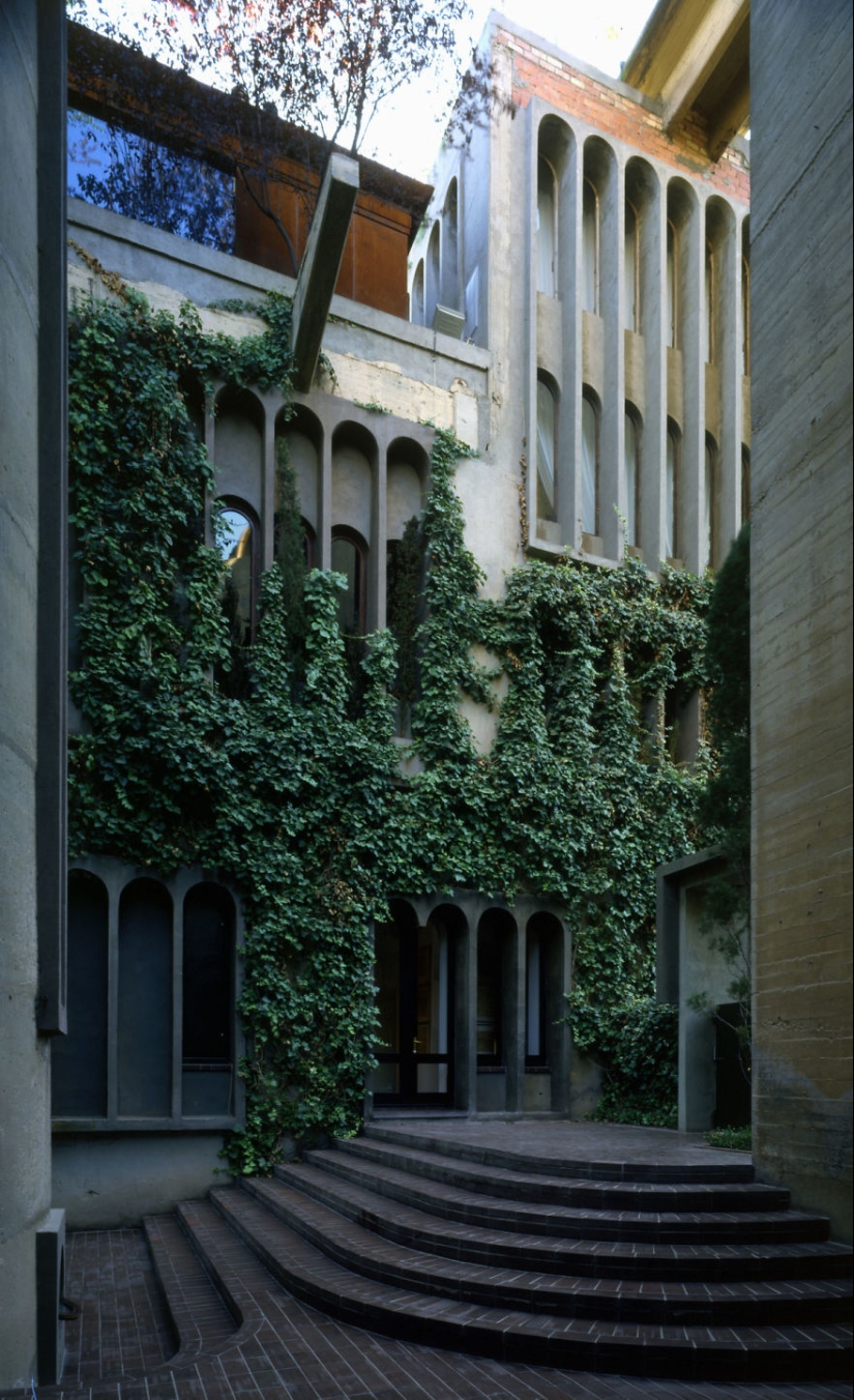 The old cement factory was turned into a real villa