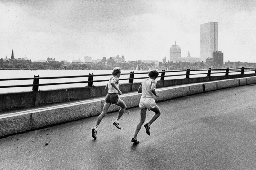 The other America through the lens of Arthur Pollock