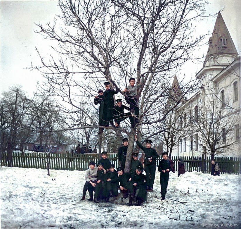 The pre-revolutionary history of Russia in color photos The pre-revolutionary history of Russia in color photos