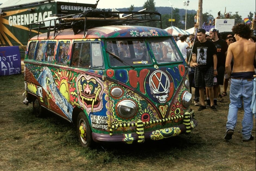 The revolution without pants: how the hippies of the 60s hung out