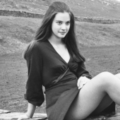 The Rise and Fall of Lynn Frederick, Hollywood's "English Rose" The Rise and Fall of Lynn Frederick, Hollywood's "English Rose"