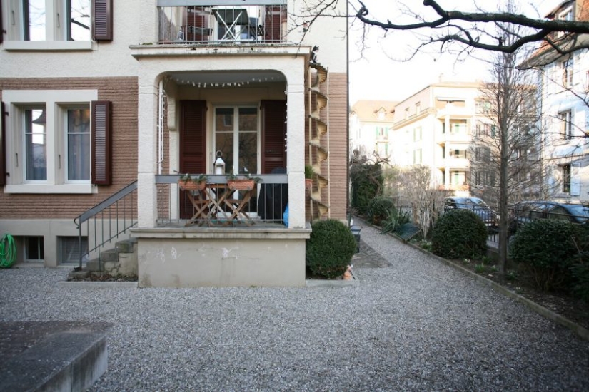 The road to the cat Kingdom: stairs to the furry Pets on the facades of Swiss houses