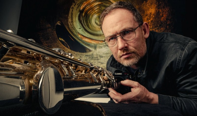 The Secrets of Musical Instruments Through the Lens of a Brilliant Photographer The Secrets of Musical Instruments Through the Lens of a Brilliant Photographer