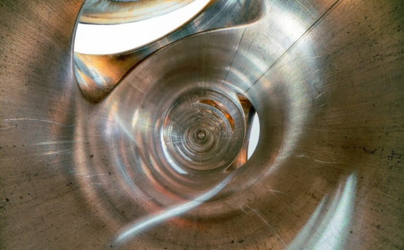 The Secrets of Musical Instruments Through the Lens of a Brilliant Photographer The Secrets of Musical Instruments Through the Lens of a Brilliant Photographer