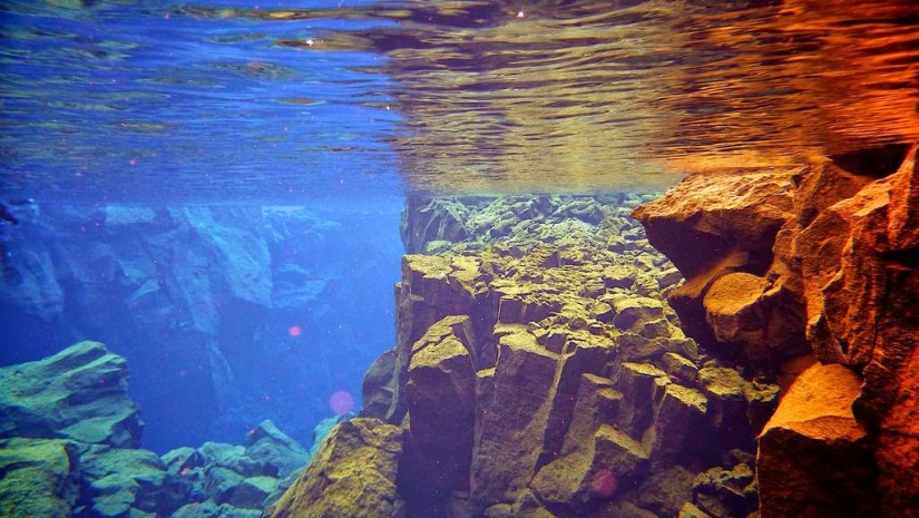 The Silfra Rift is where two continents meet