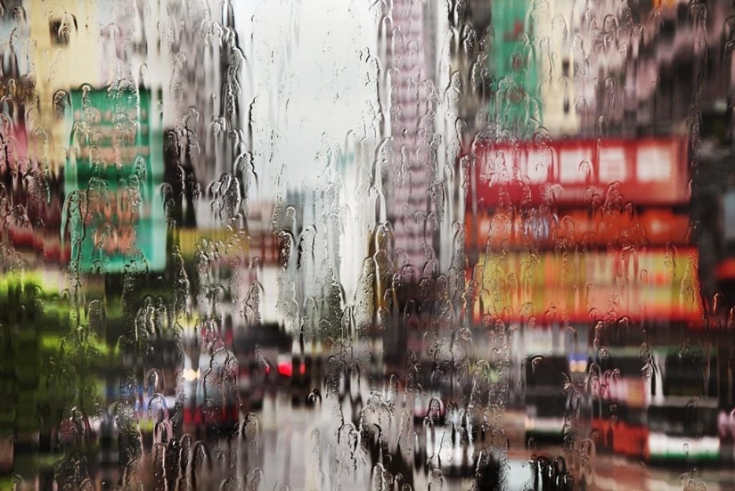 The sound of rain in photographs by Willy Roni