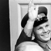 "The space is calling everyone! And call. How vechnyy Zov" (Yuri Gagarin) "The space is calling everyone! And call. How vechnyy Zov" (Yuri Gagarin)