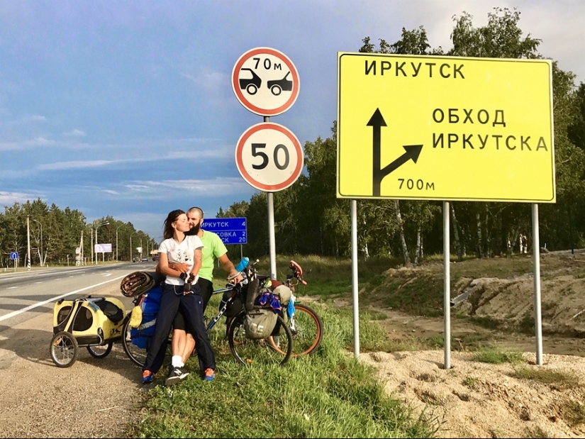 The story of Anna Smolina, who cycled across half the country with her dog