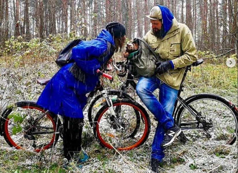 The story of Anna Smolina, who cycled across half the country with her dog
