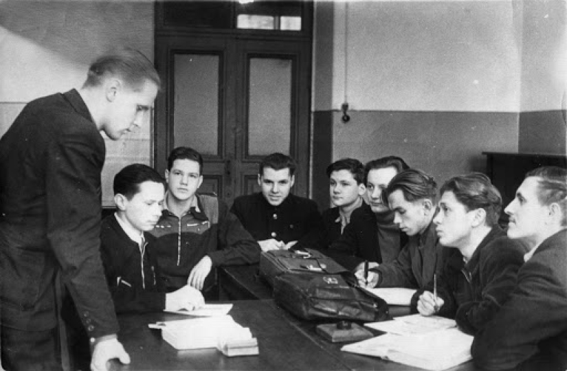 The story of Konstantin Morozov – the smallest man in the USSR The story of Konstantin Morozov – the smallest man in the USSR